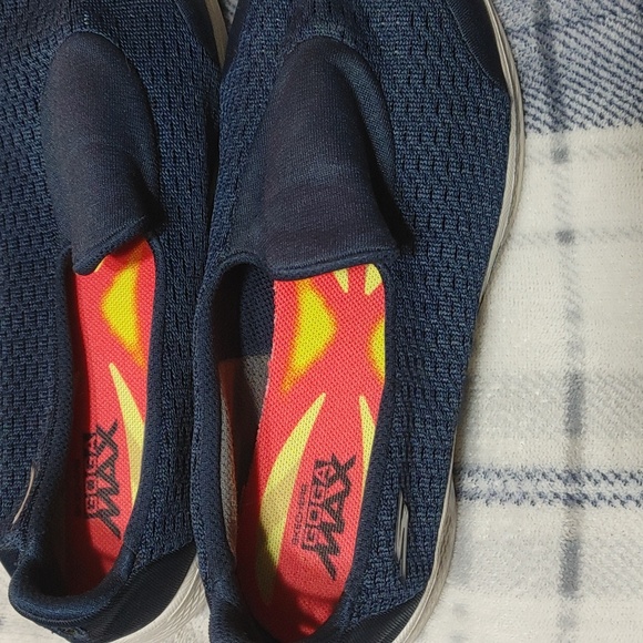 Sketchers memory gogo max shoes - Picture 4 of 6